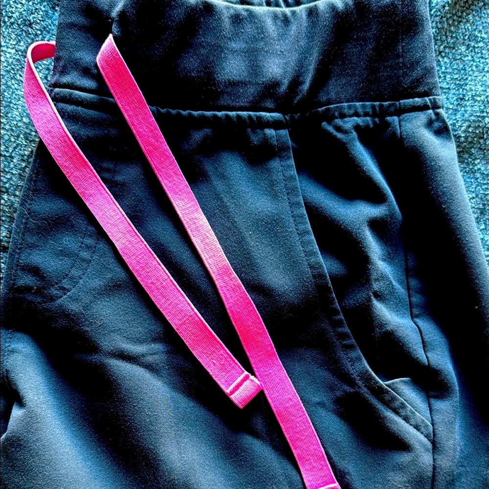 FIGS Zamora Jogger Scrub